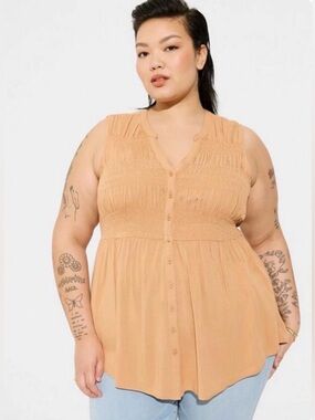 Torrid Rayon Slub Smocked Sleeveless Button-Up Top Size 3X